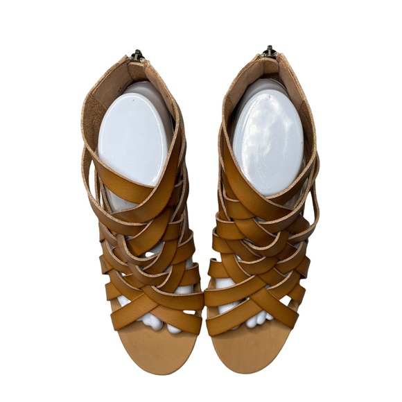 Blowfish strappy sandal size 8 1/2 - Picture 6 of 13